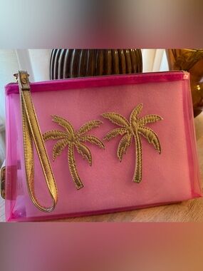 Lilly Pulitzer Women's Pink Palm Tree Wristlet Clutch - Gold Palm Appliqué